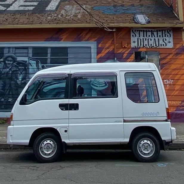 Thumbnail of Kei Van